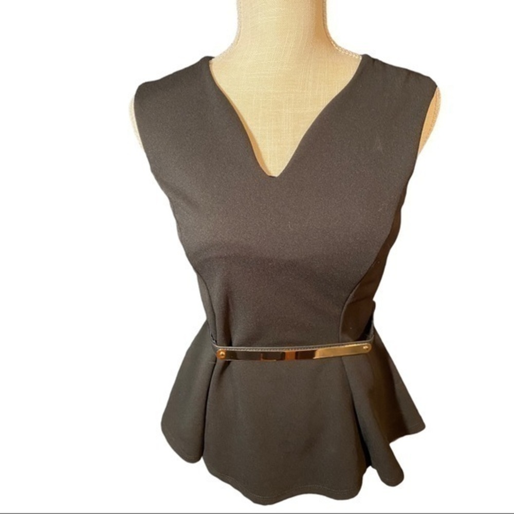Belted‎ dress blouse.